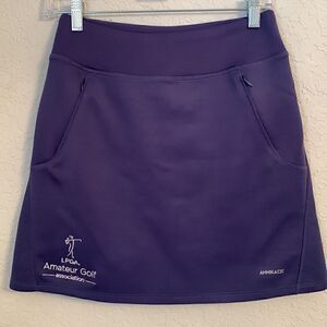 Annica Cutter and Buck Skirt With Removable Shorts. Size XS
